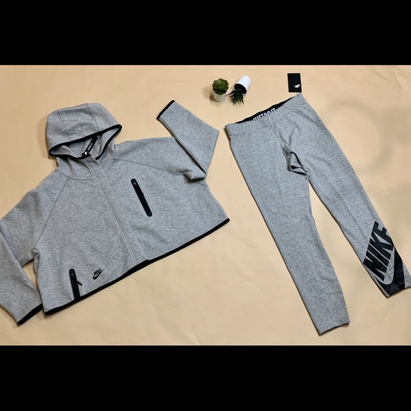 Nike Tops - NWT Women's Nike Tech Fleece Jacket W/ Leggings